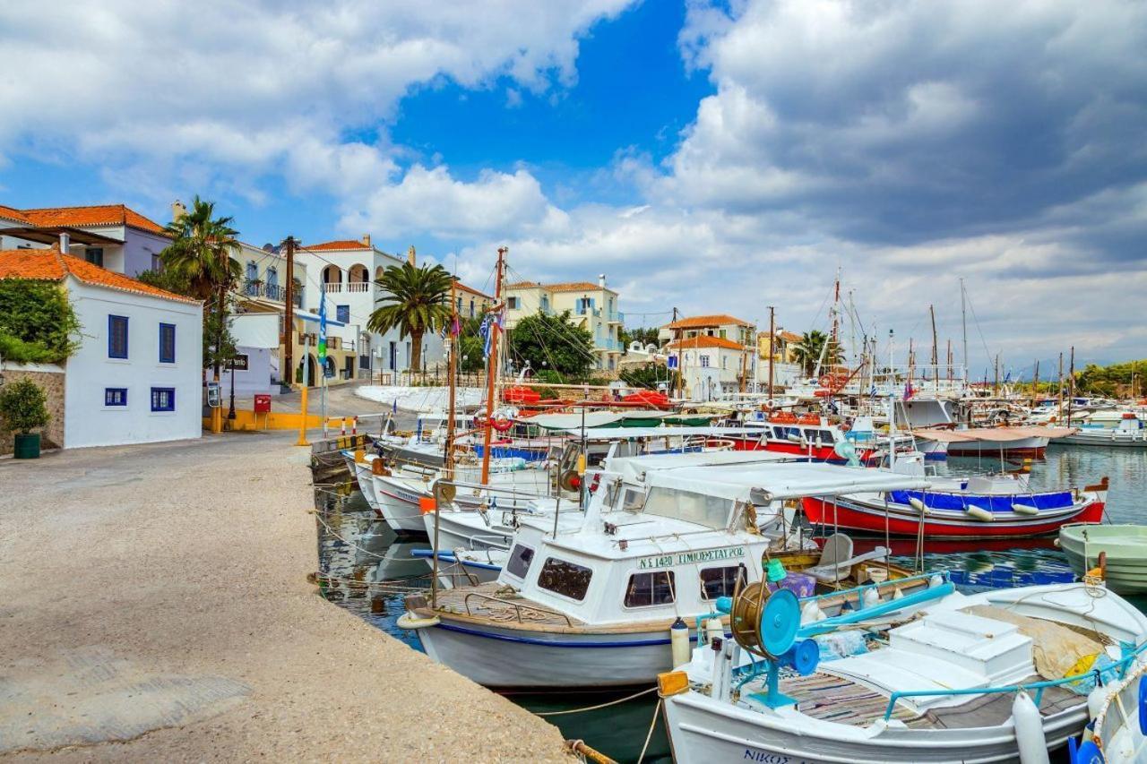 Vaggelis Traditional House Spetses Town Exterior photo